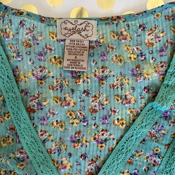 Eyelash Couture Green Pleated Peplum Sundress - Picture 2 of 3